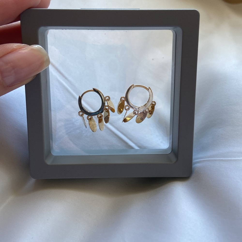 14k yellow gold huggie sequin earrings